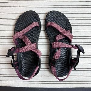 Chaco Z/1 Classic Sandals Women’s – Black with Pink Chevron Straps – W6